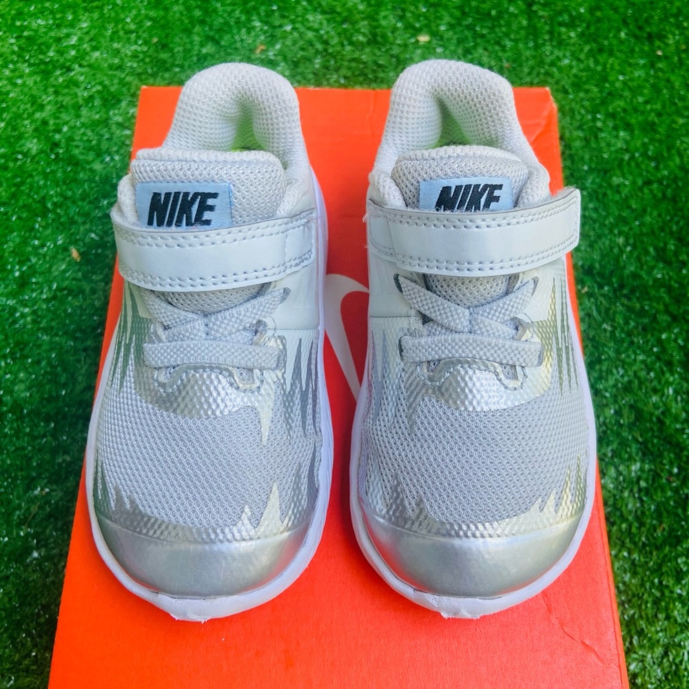 Nike toddler Sneakers